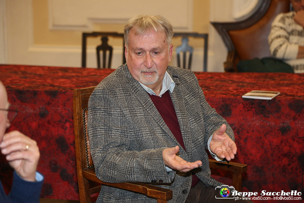 VBS_9341 - Presentazione libro_'Addio alle colline' di Giuseppe Mino Gallo.jpg